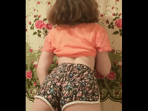 ❤️ Leanabh òg sexy a ’toirt dheth na shorts aice air a’ chamara Super porn  aig gd.yinshuabang.top ﹏